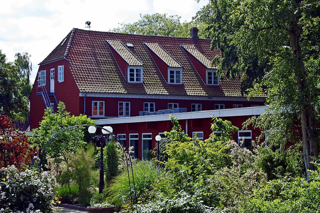 艾赫斯酒店 Ærøskøbing 外观 照片